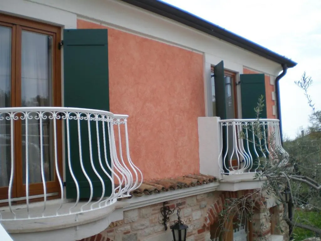 Guest house Apartments & Rooms Mani A Casa Savudrija